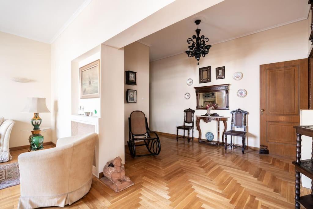 All time Classic: Pianist's 5th FL Apt @ Acropolis