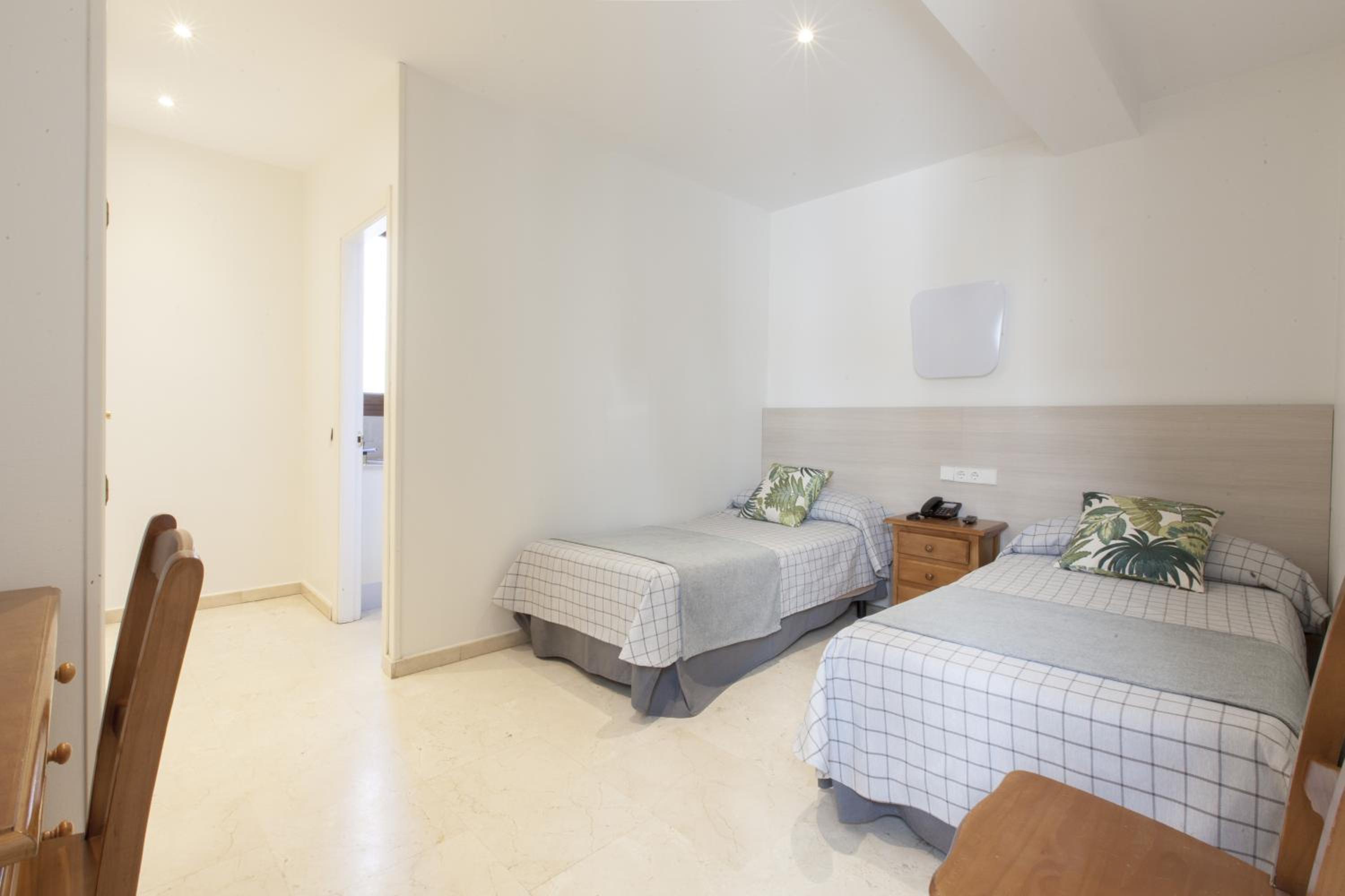 Hostal Castilla II Puerta del Sol