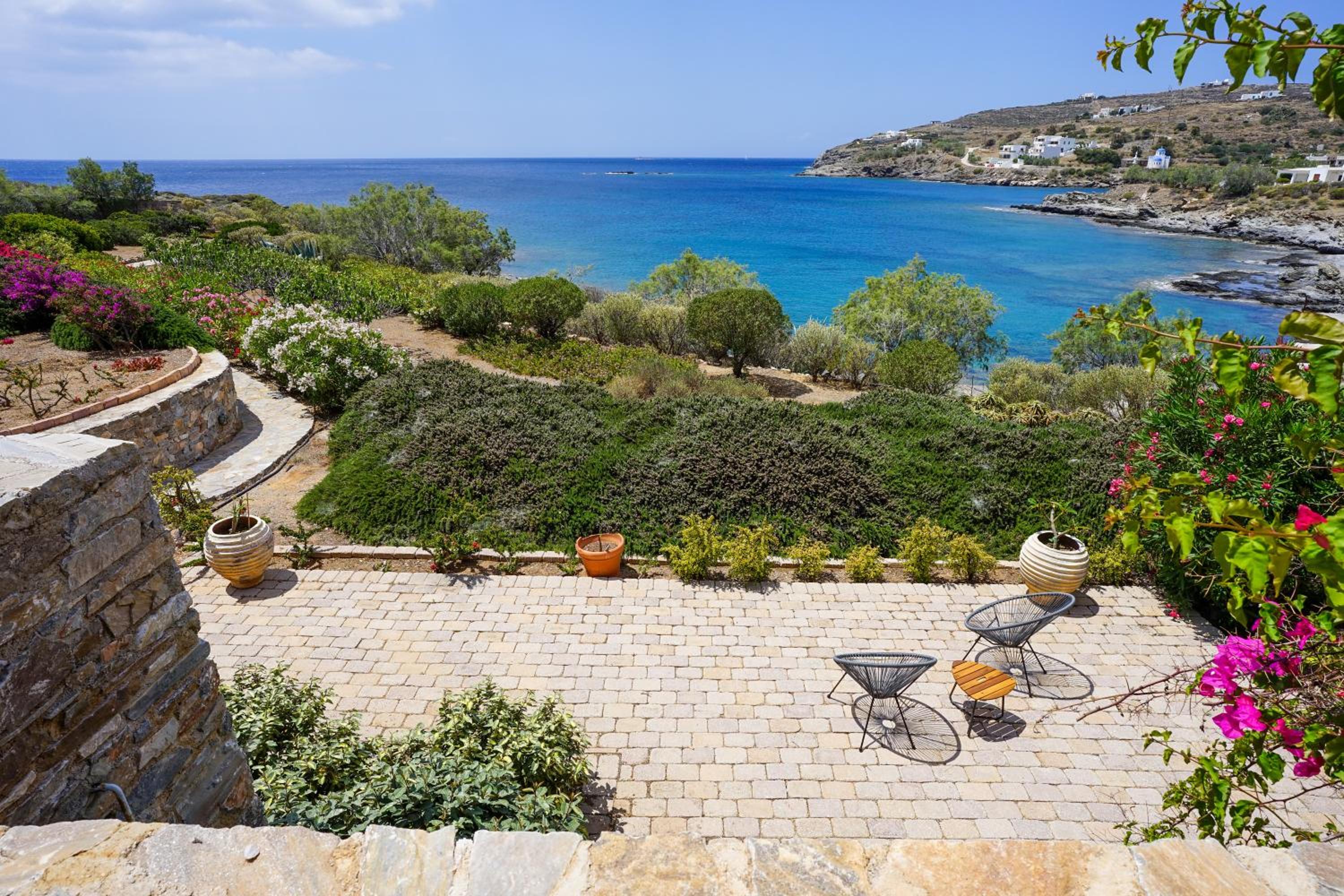 Exquisite beachfront mansion