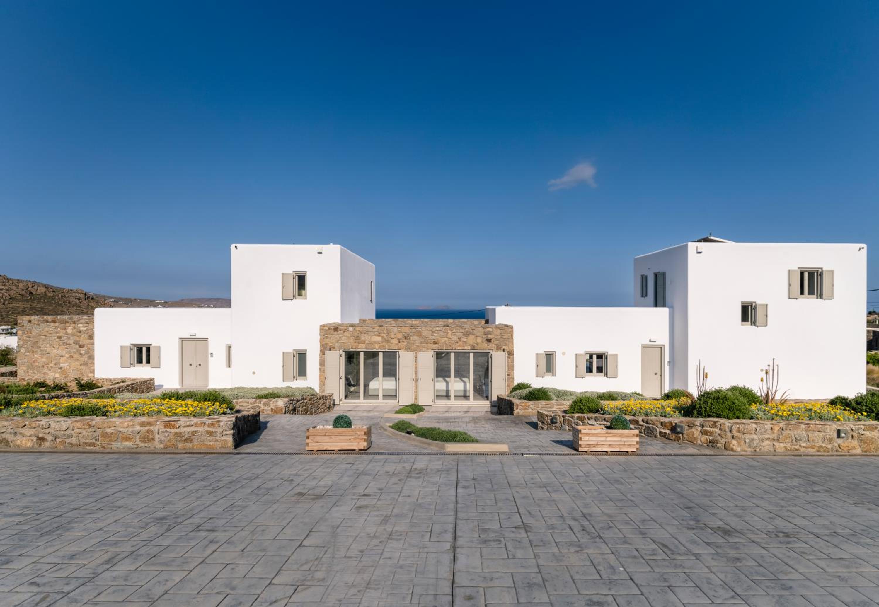 NEW - Villa Apiro - MG Villas Mykonos view 4