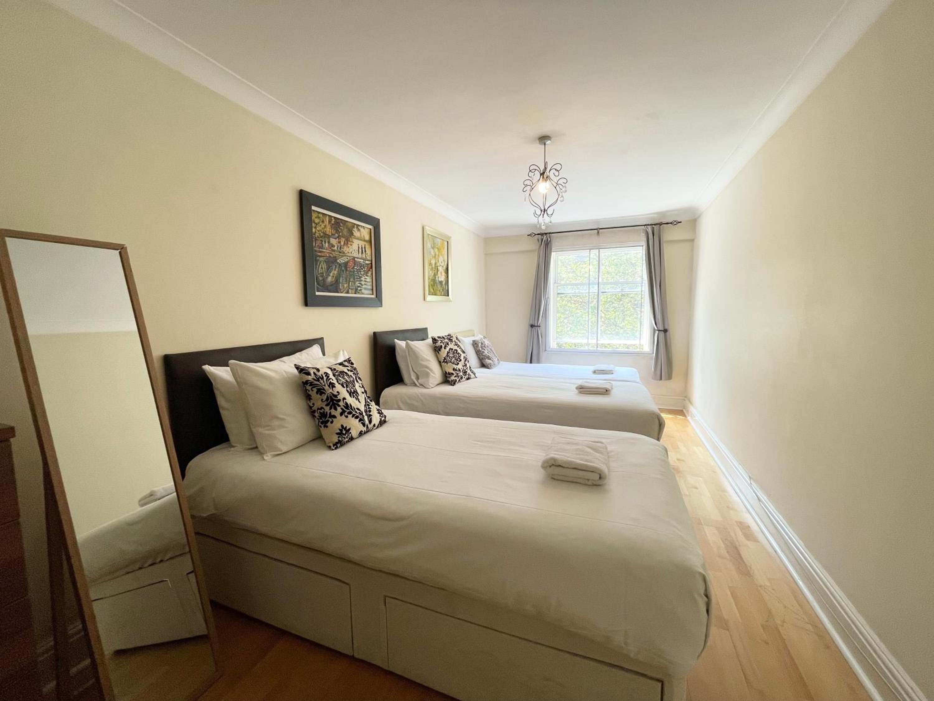Stylish Apartments in Victoria & Westminster