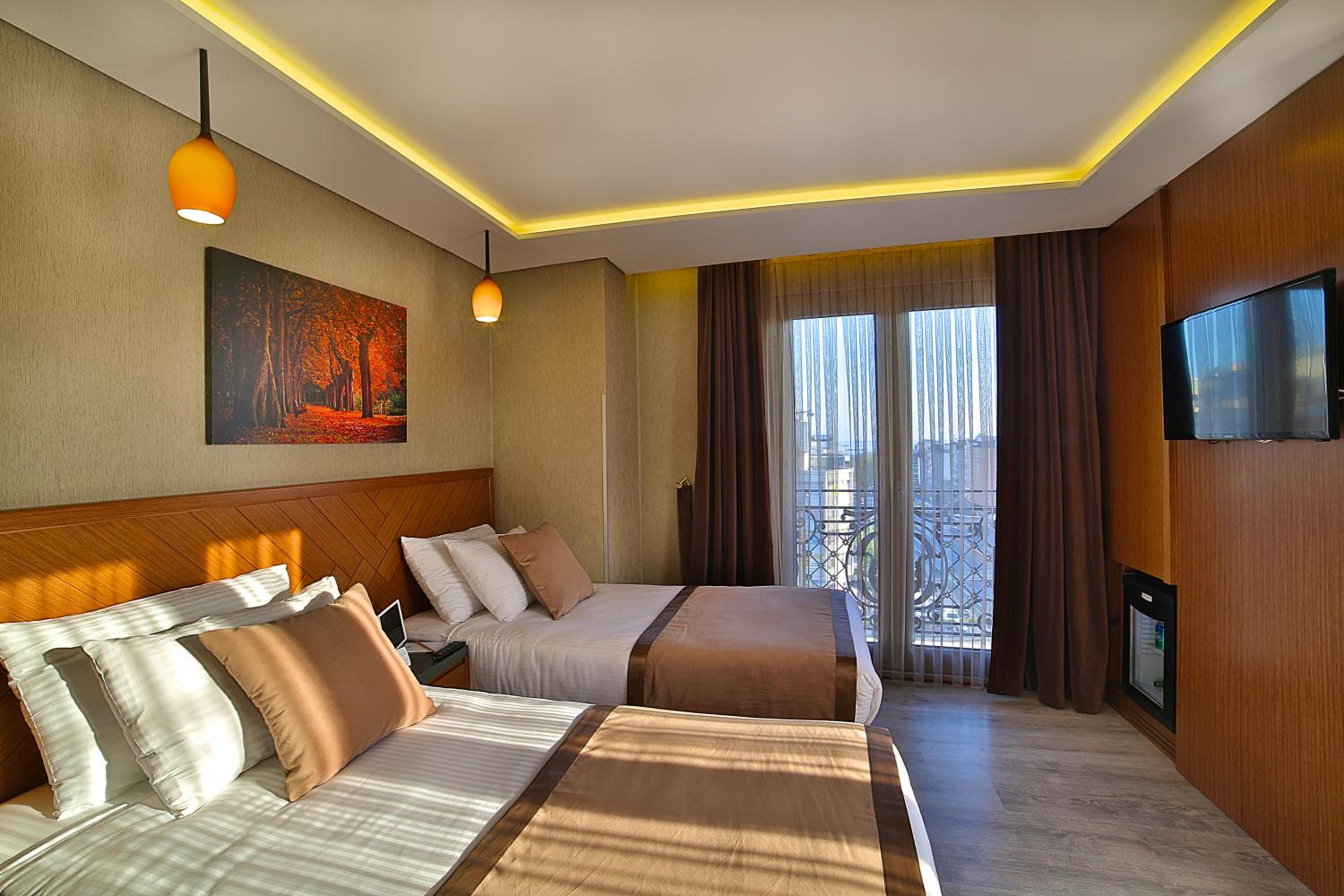 Corner Hotel Laleli - Image 8