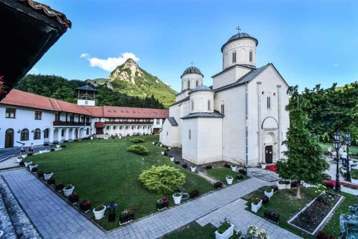 Photo 37