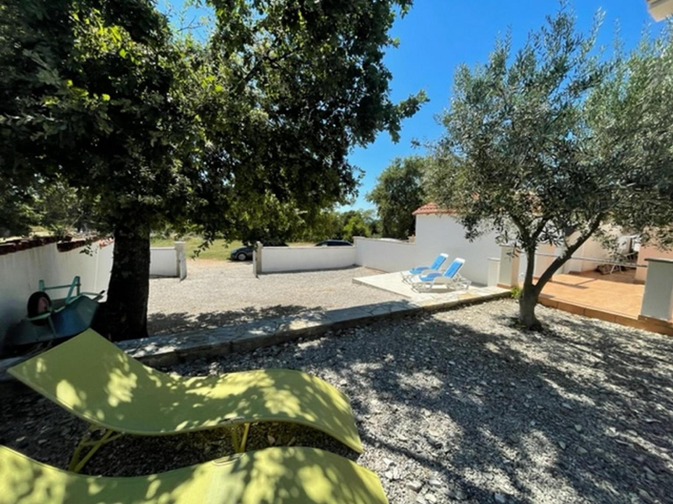 House Monique with pool