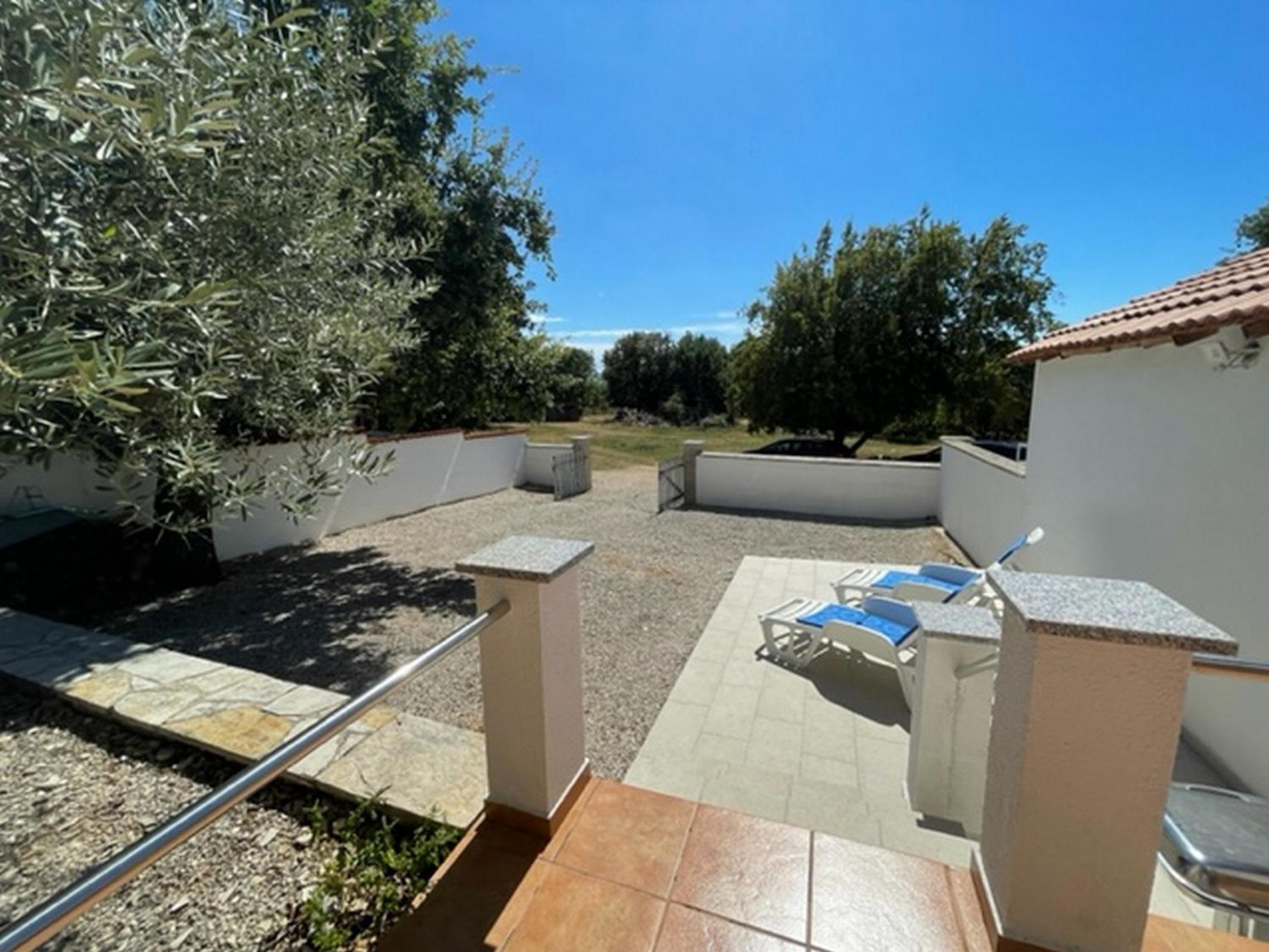 House Monique with pool