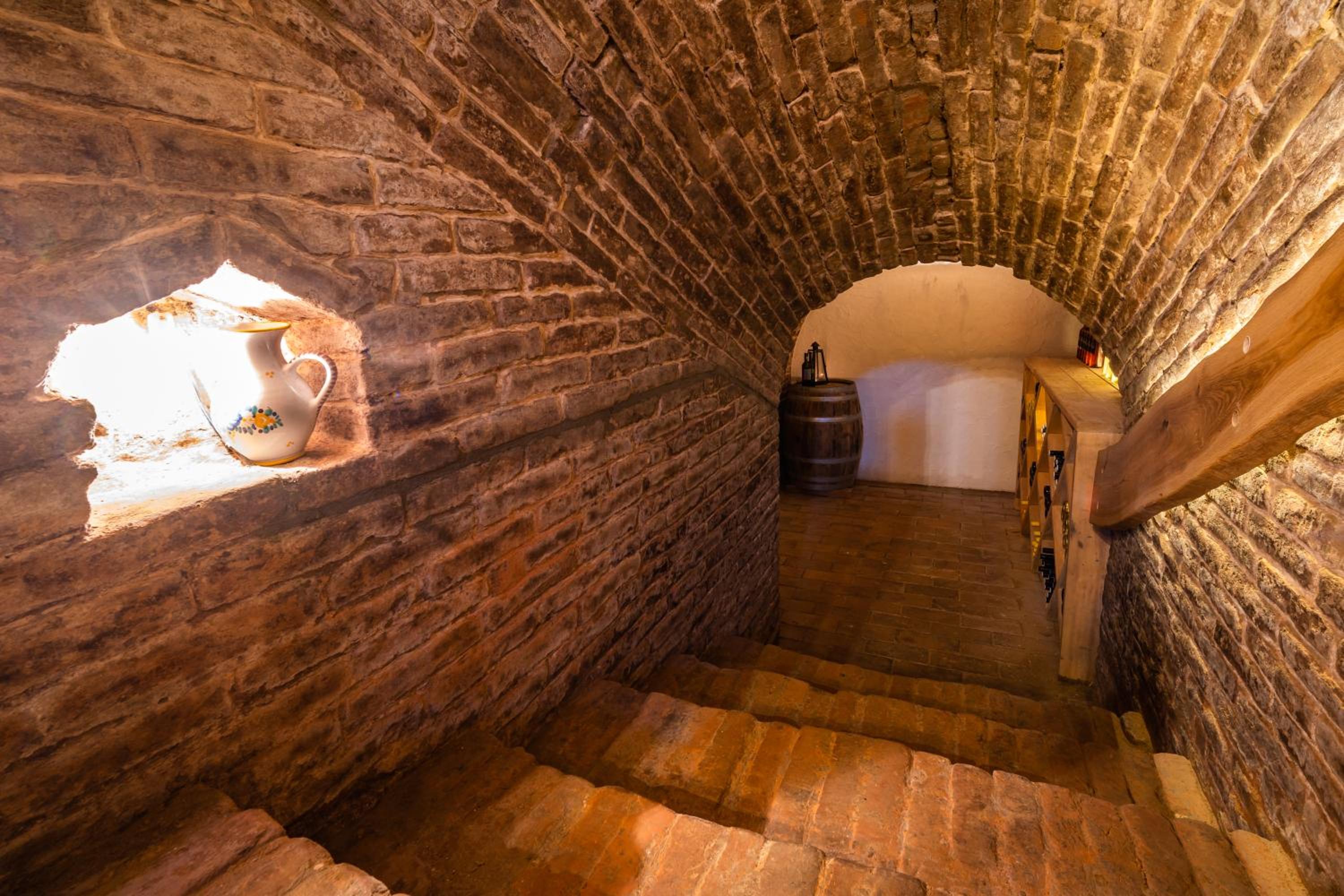 Vinoza - ubytování a vinný sklep Velké Bílovice Pod Vinicí