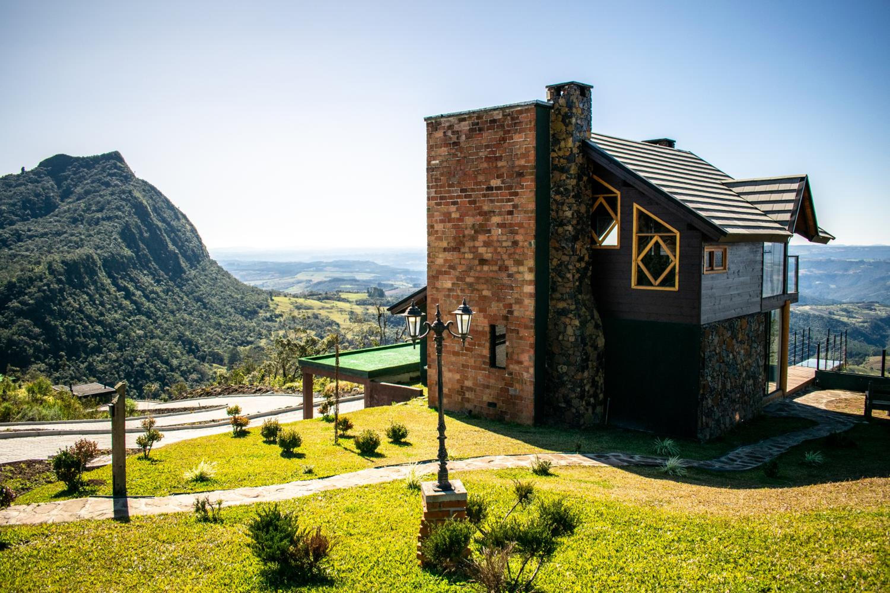 Caminho das Nuvens - Cabanas de Montanha