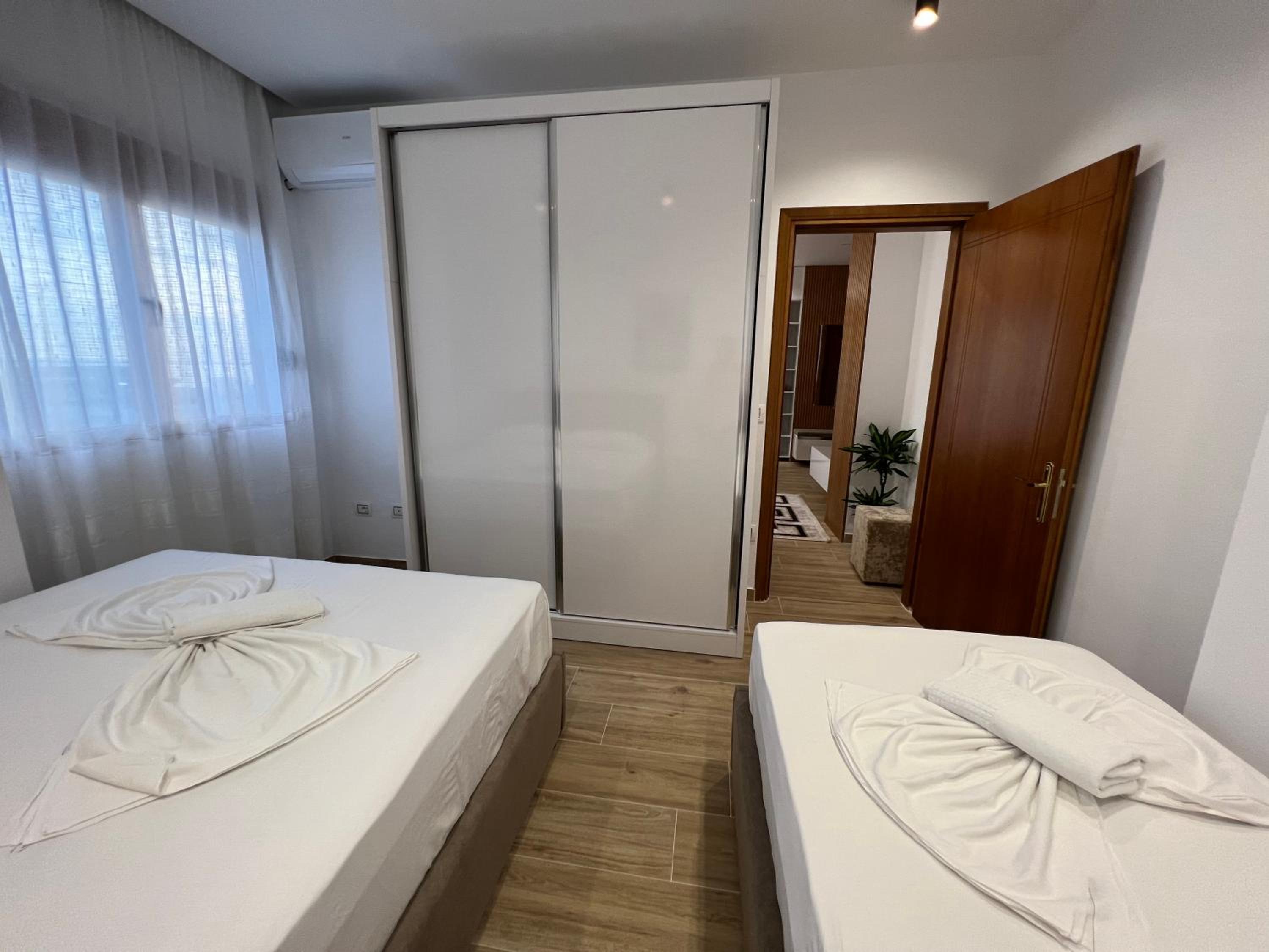 West View Apartment