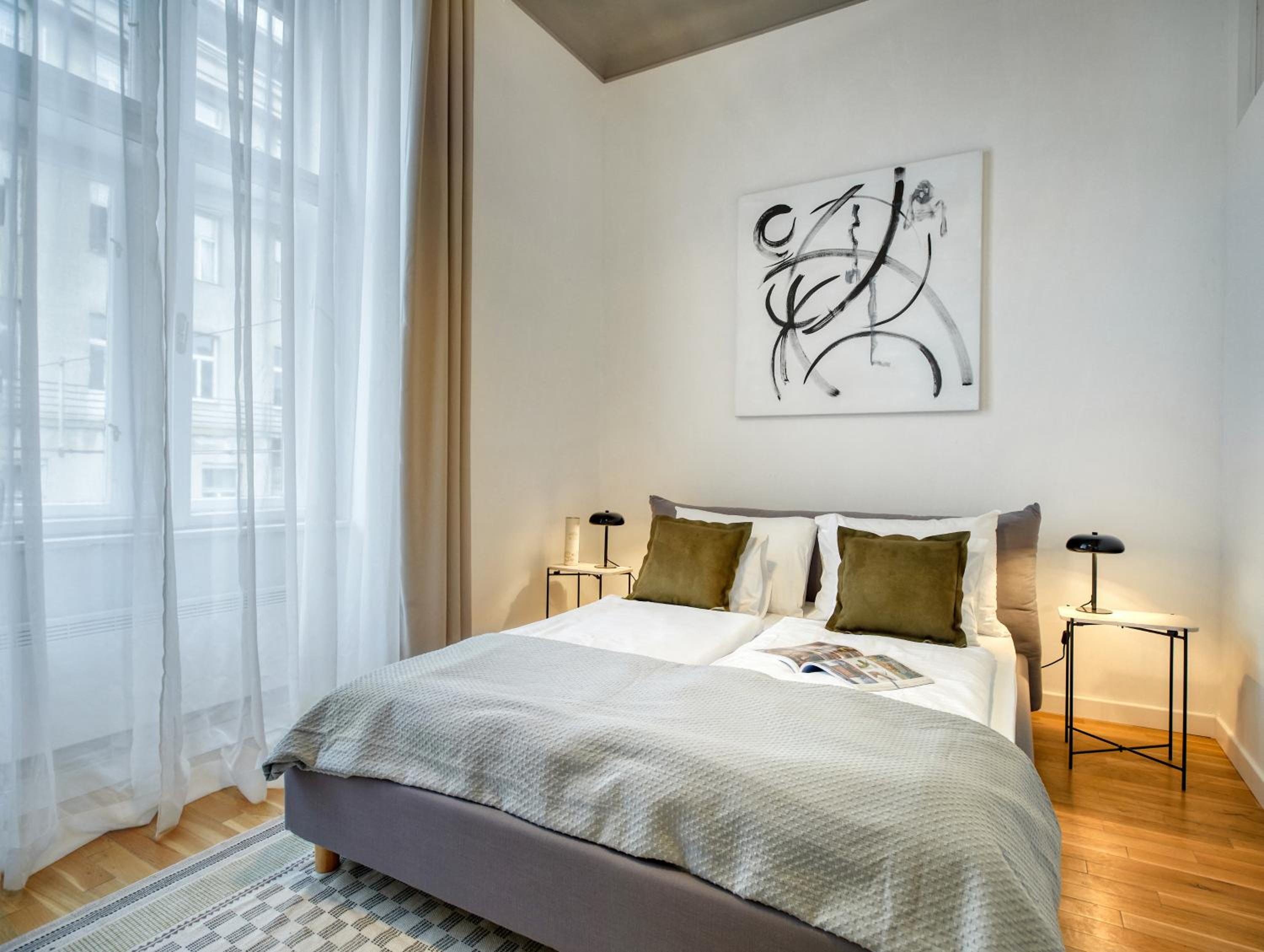 Irundo Downtown Apartments