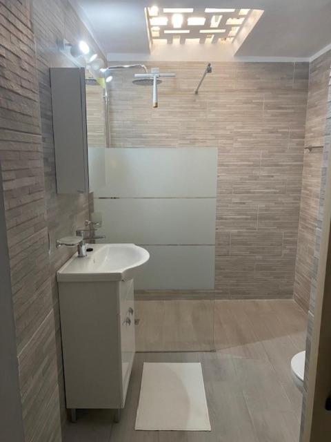 Spata Lykourgos Homes