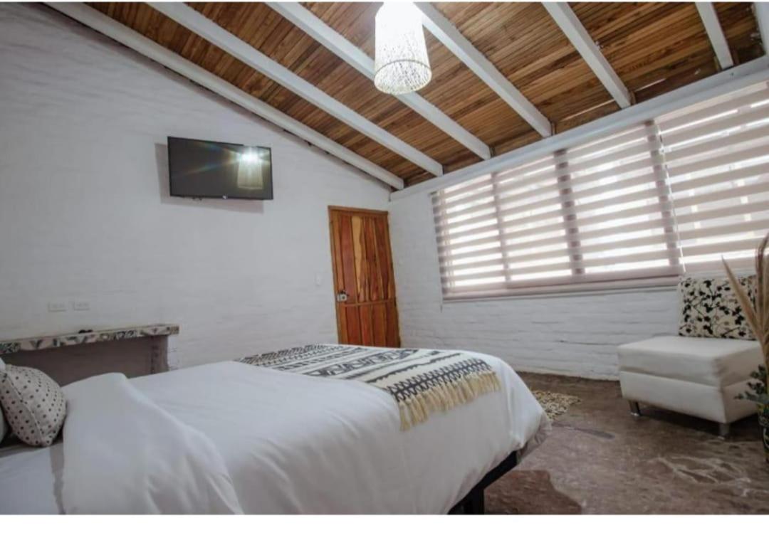 Rústic Quinta La Aurora view 2