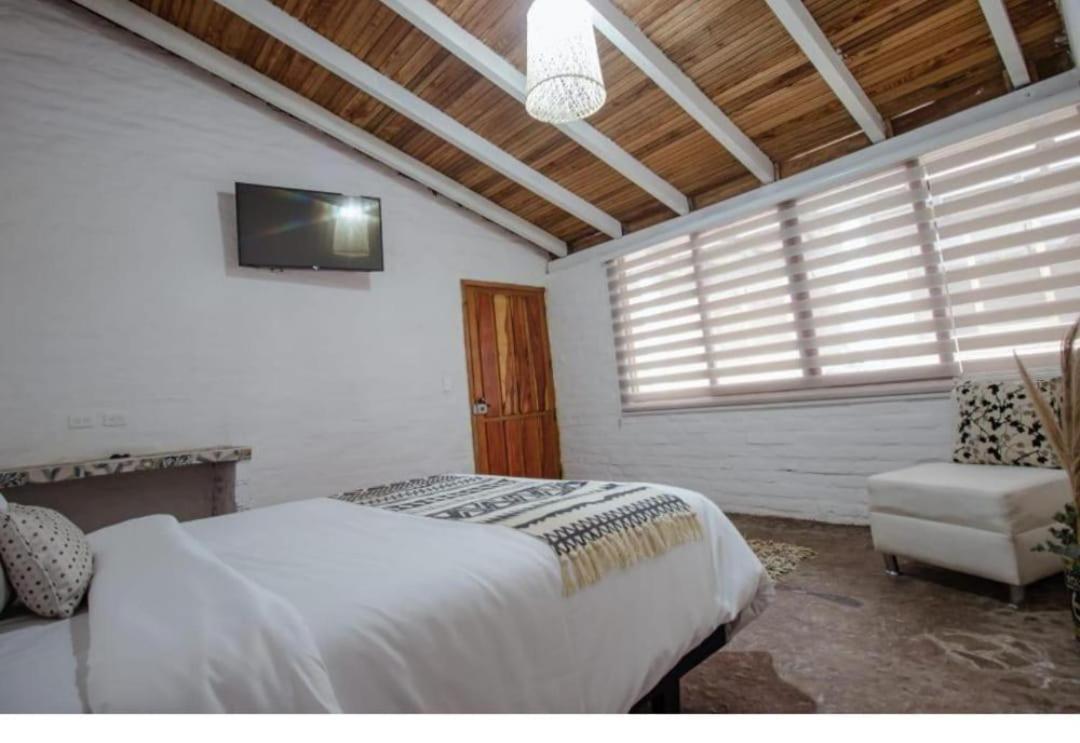 Rústic Quinta La Aurora view 3