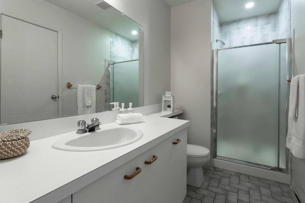 Tremblant Mountain Resort Condo!