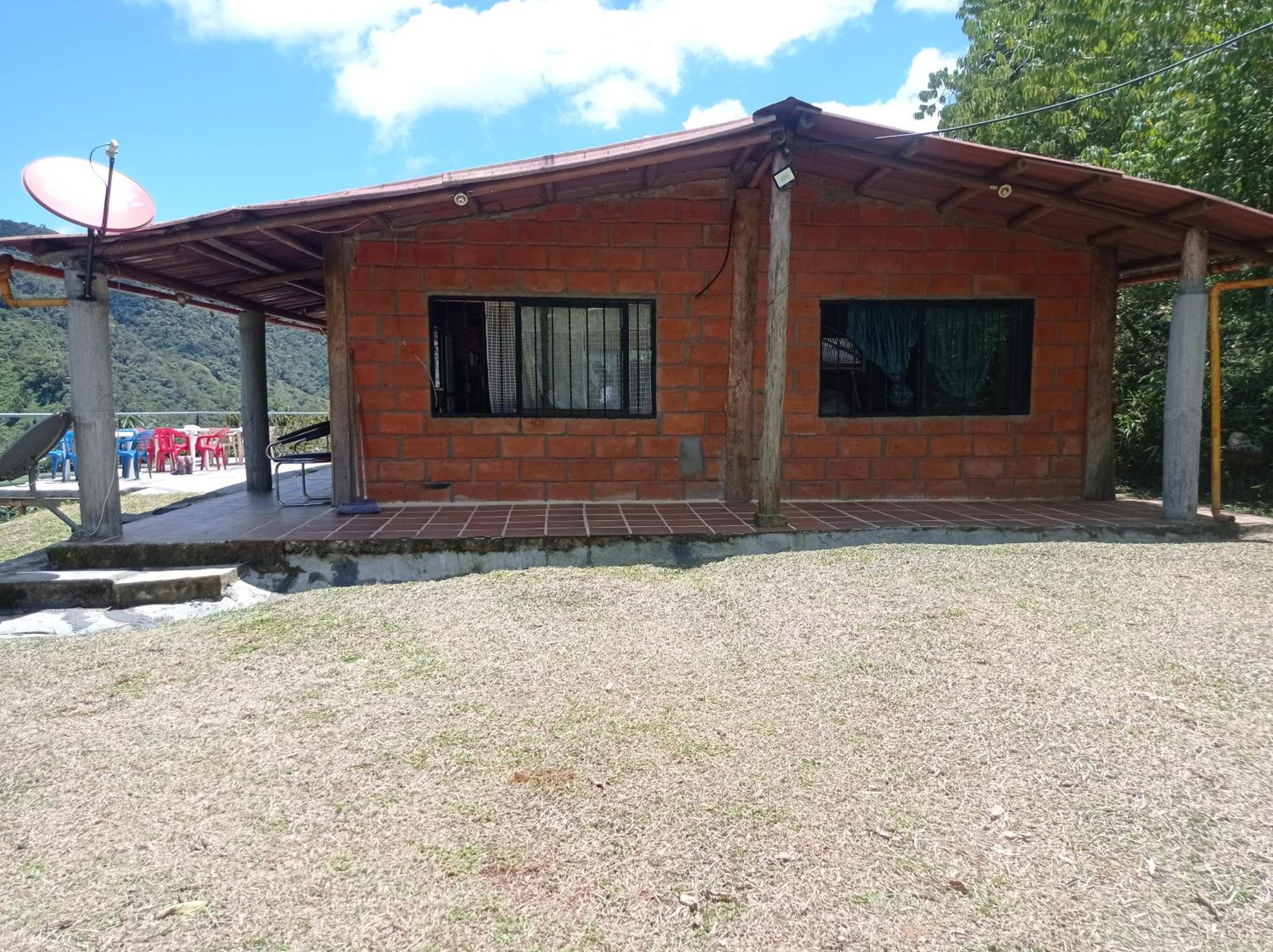 FINCA EL ALTO