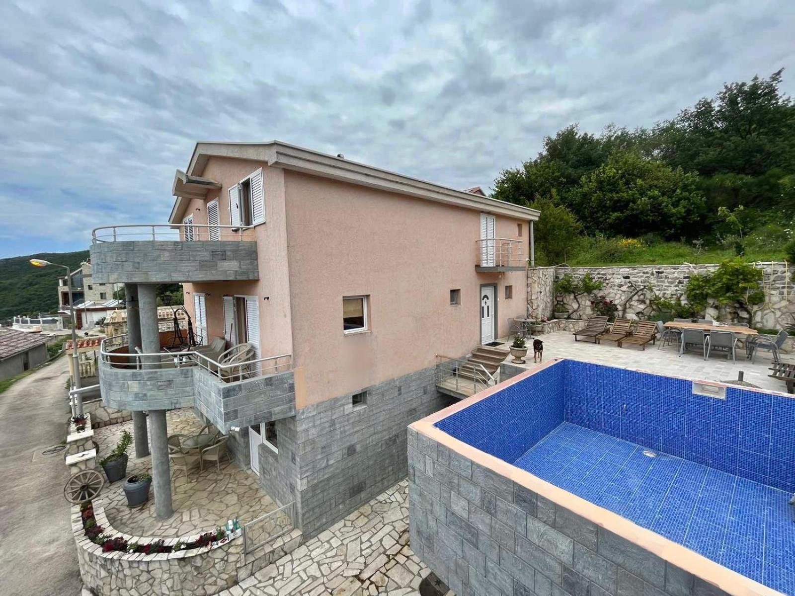 Fimas Residence