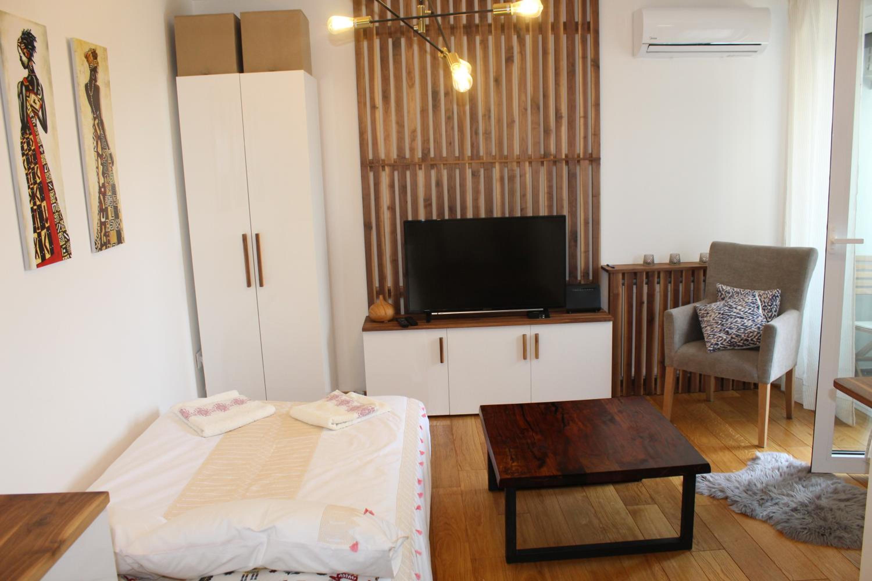 ASJ LUX Apartment view 5