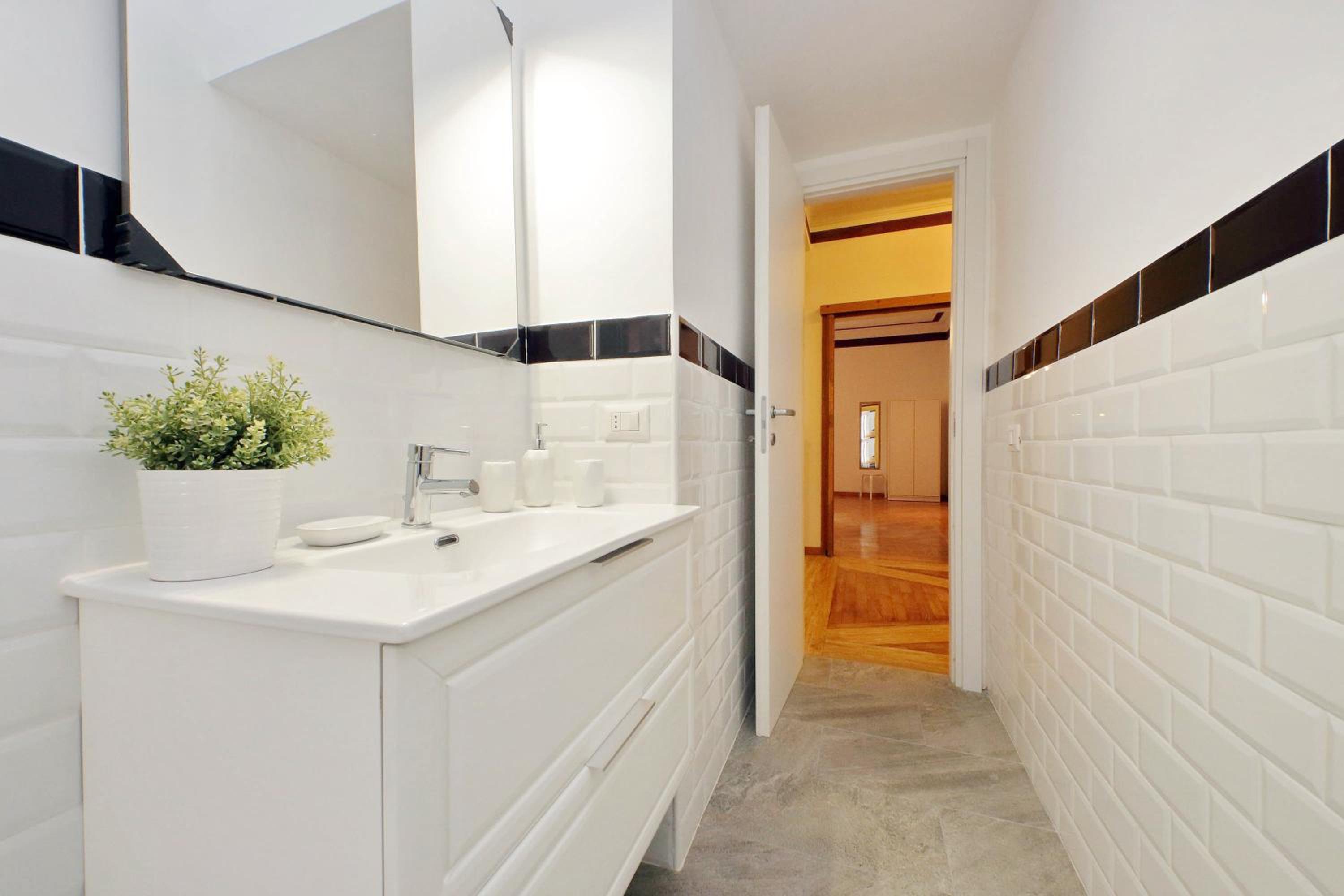 Sanctuary Home 32