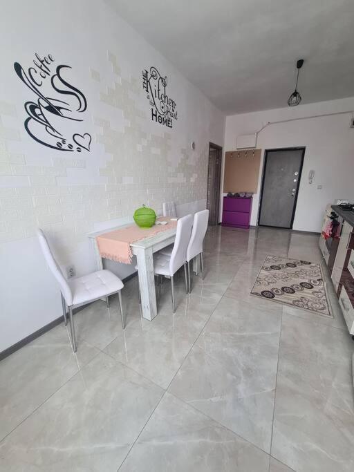 Mural Art Apartament