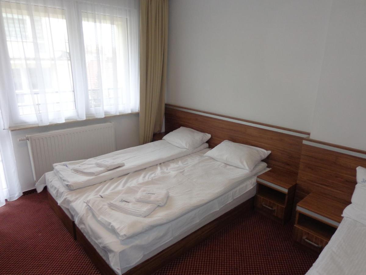 Photo 56