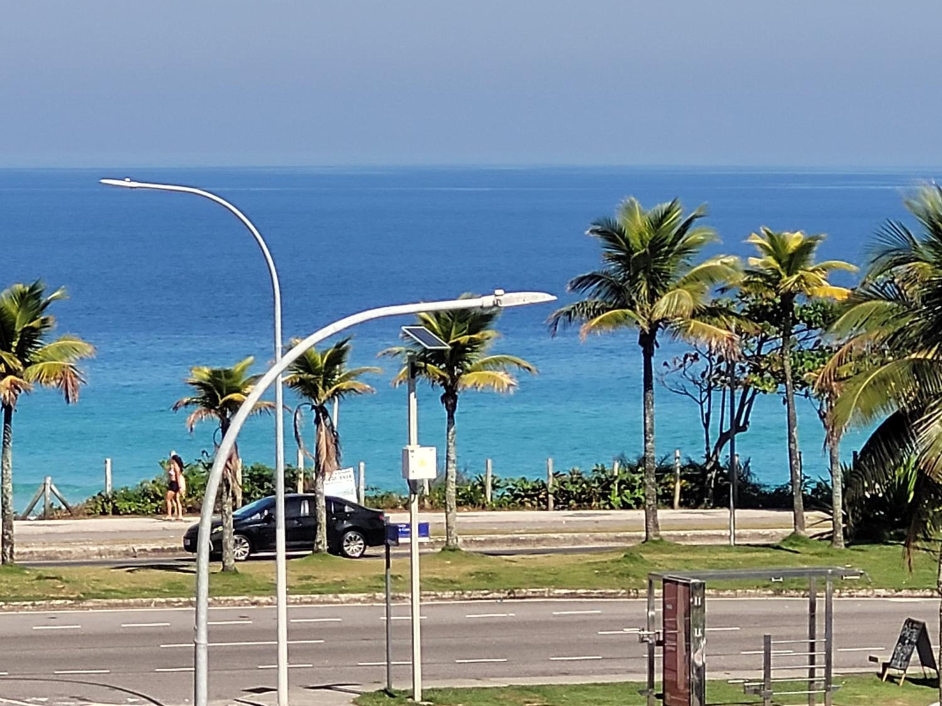 Apartamento beira-mar posto 5 Barra da Tijuca