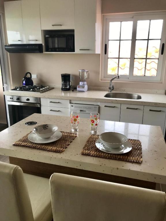 Cozy Apartment 3 min to the Marriott driving