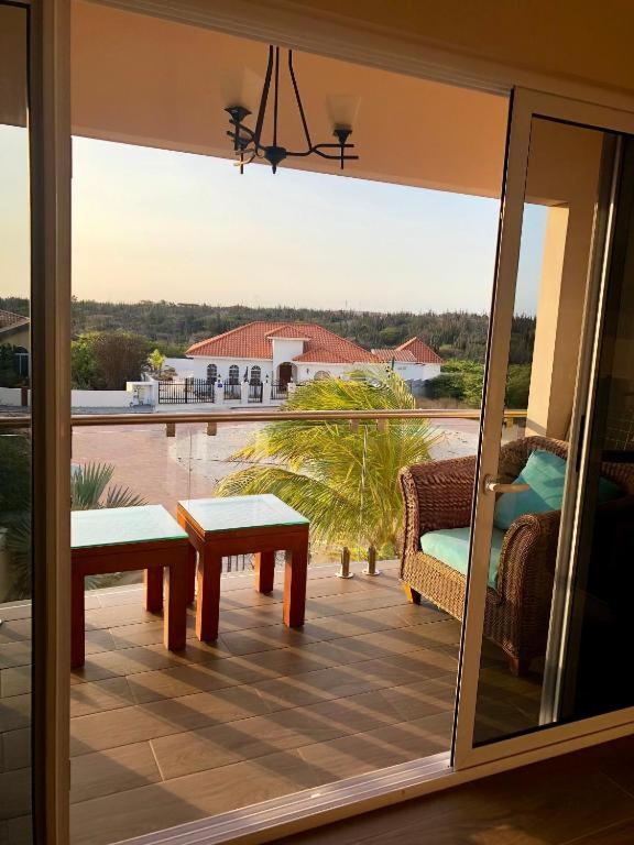 Cozy Apartment 3 min to the Marriott driving