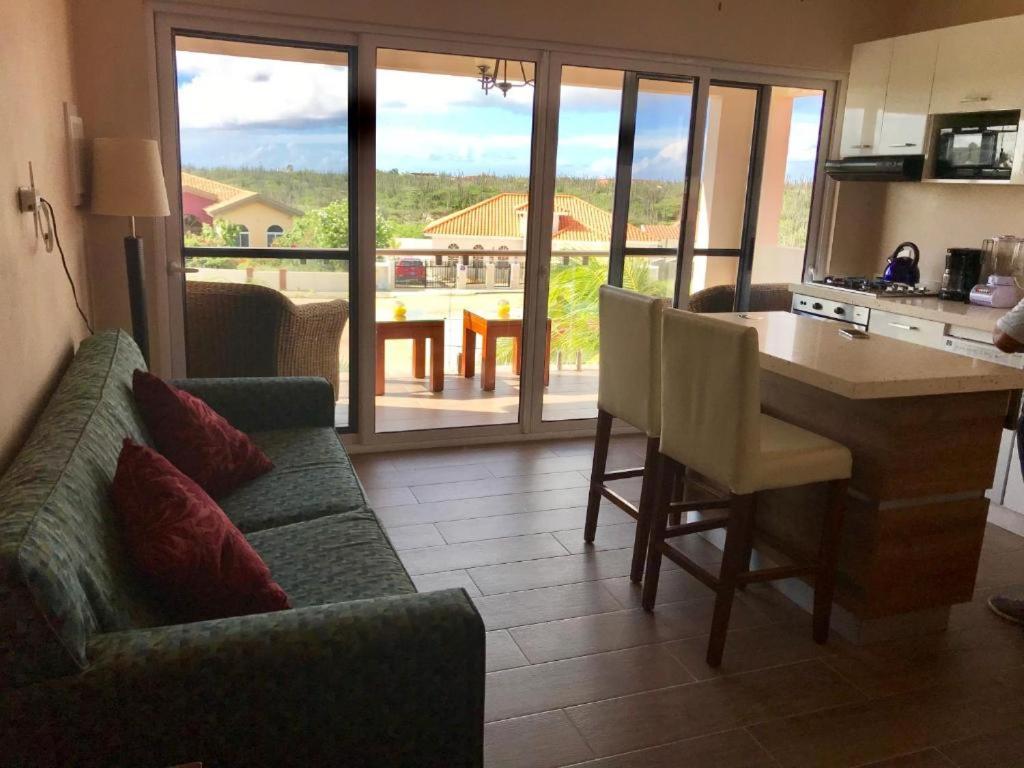 Cozy Apartment 3 min to the Marriott driving