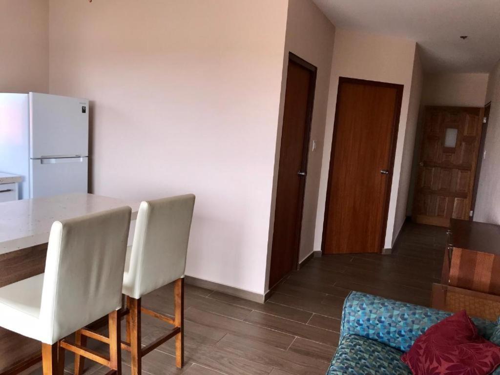 Cozy Apartment 3 min to the Marriott driving