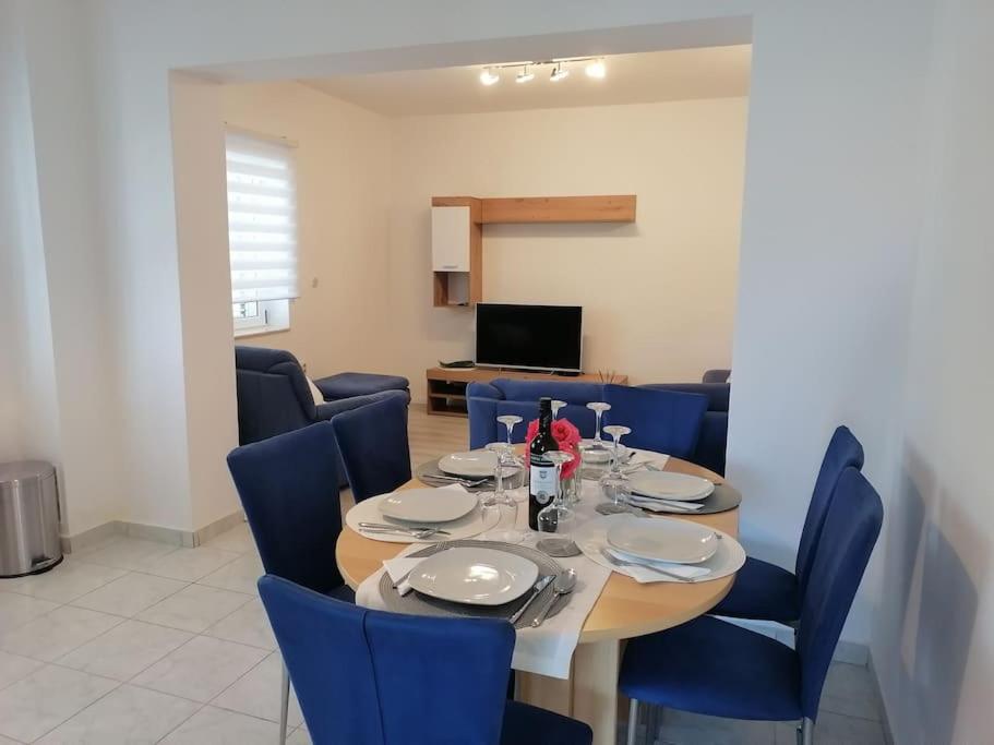 Apartman S&E view 4