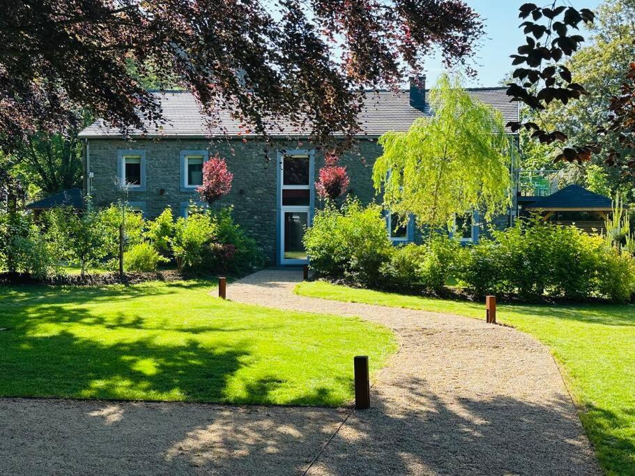 Jacuzzi - Sauna - BBq - Jardin - Garden Lodge - Myosotis