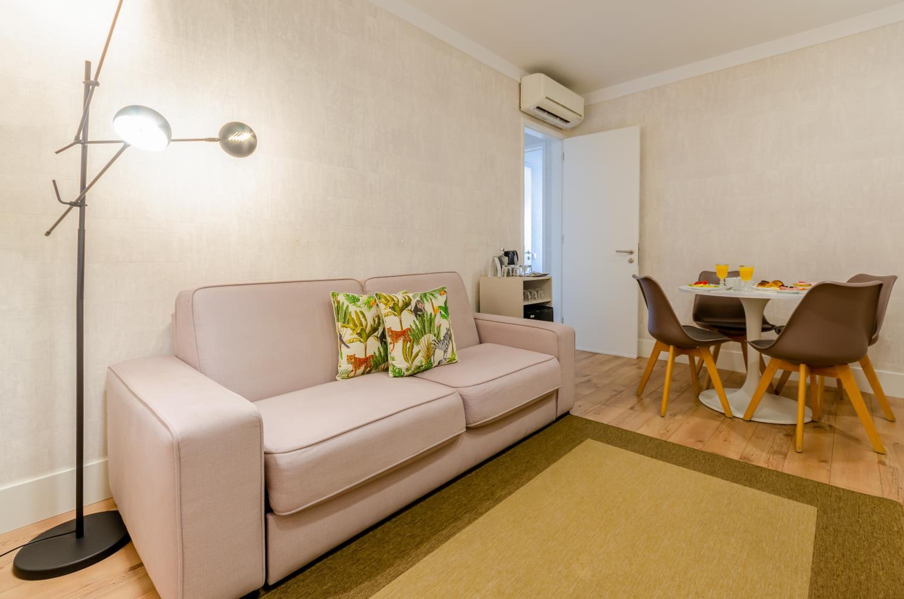 LX51 Lisbon Center - Studios & Suites by APT IIN