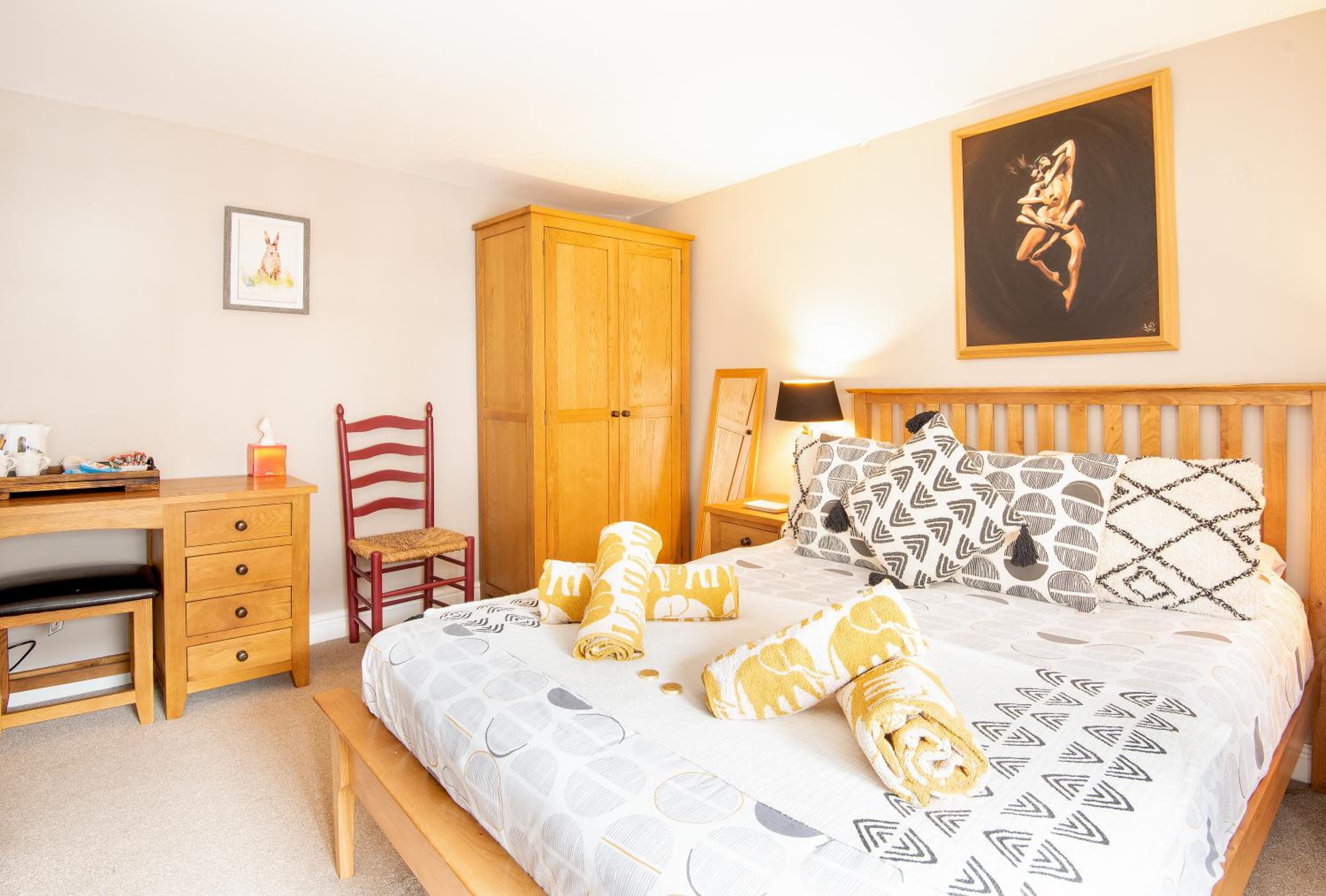Boutique Ensuite Studios