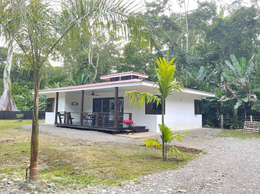 Casa Moniá, Caribbean house 5 min from the beach