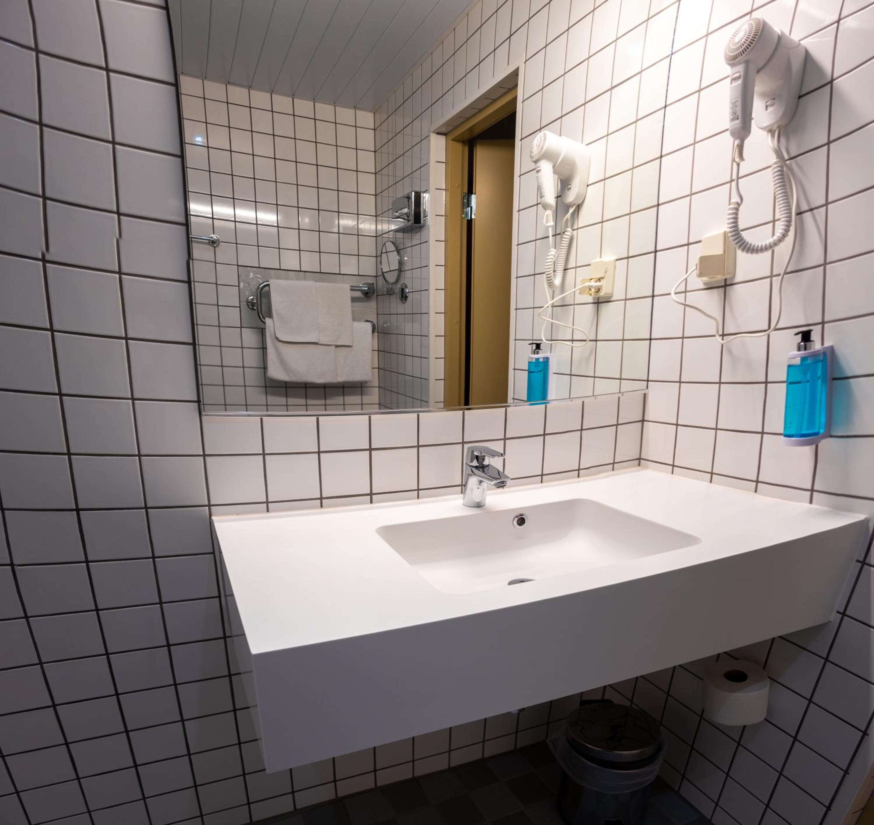 Tallinn Vacations - Tahetorni Hotel - Property Image 4