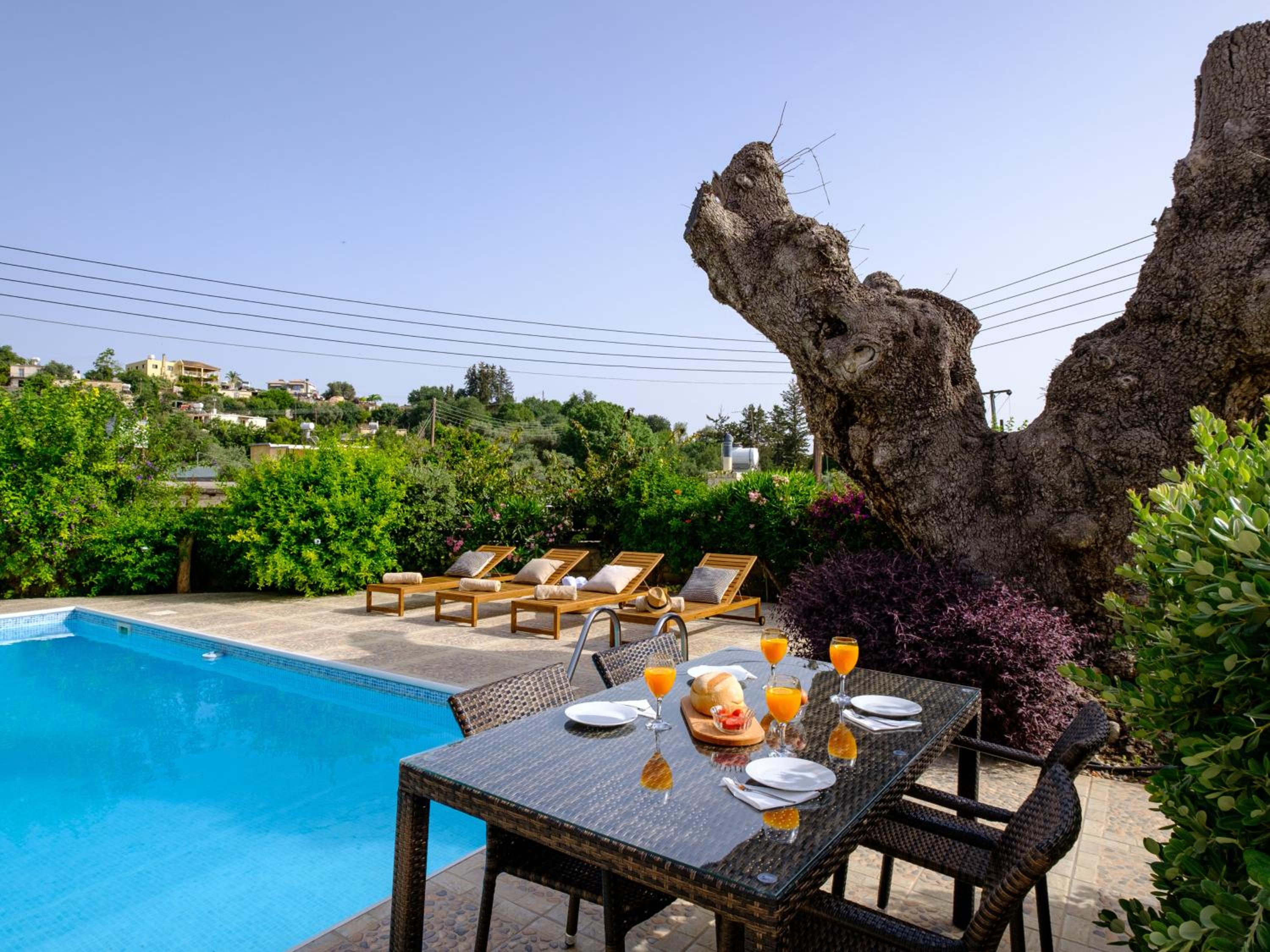 Almond Grove Luxury Villa Wprivate Pool