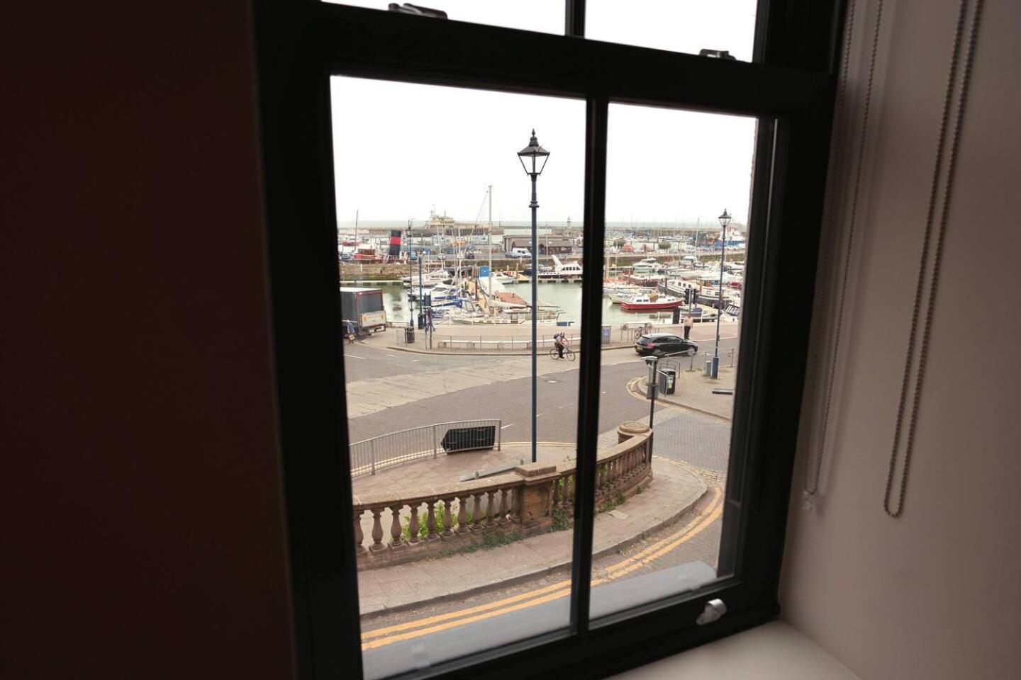 Photo 20