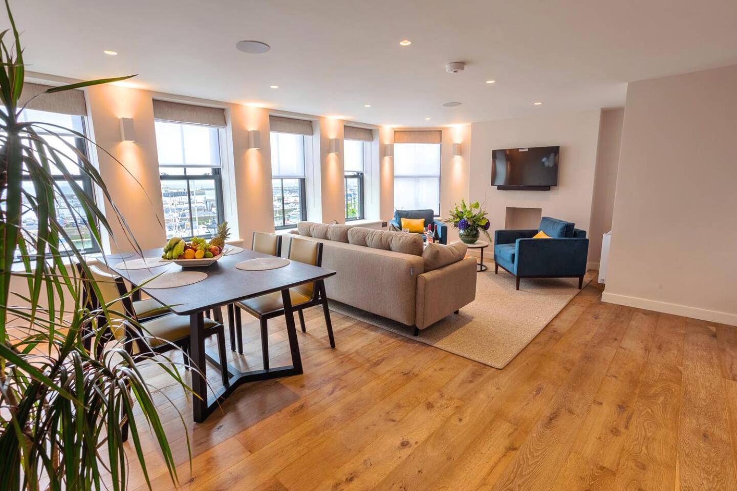 Harbourside Suite- Harbour views- Ramsgate view 3