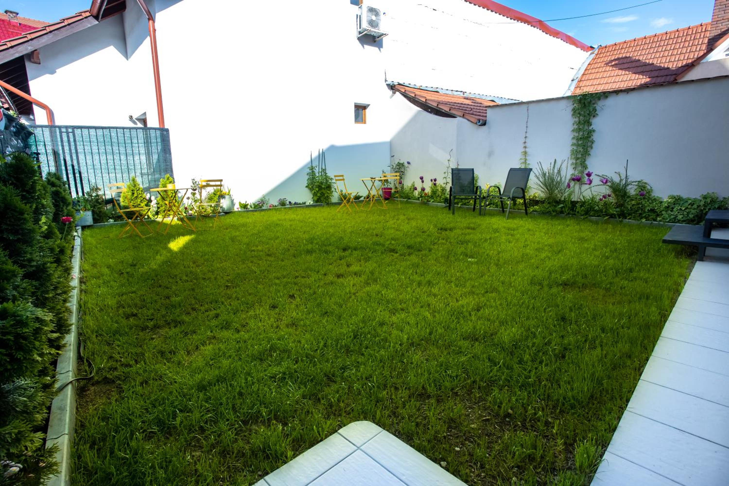 Photo 34