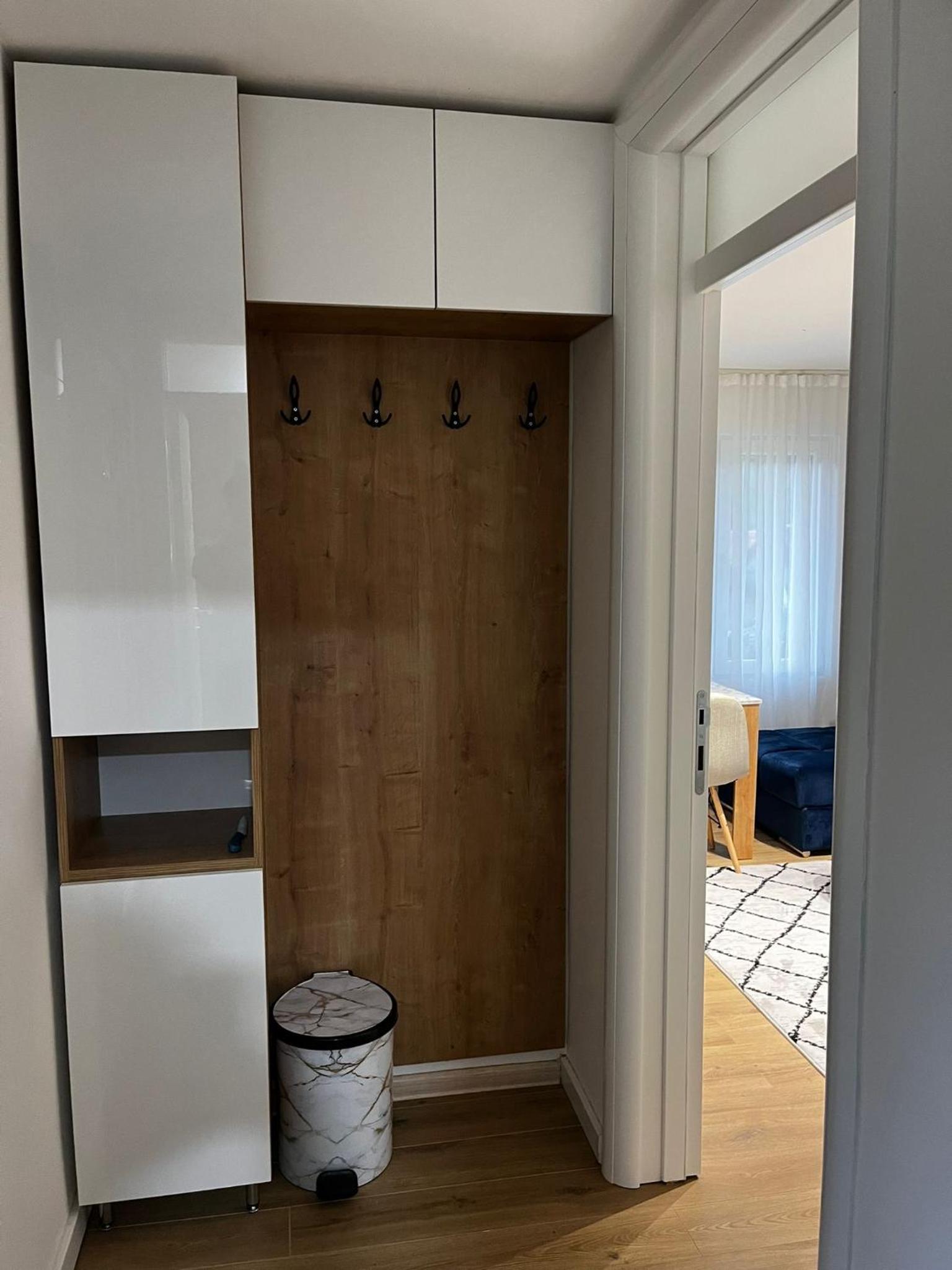 Apartman Kosuta Lux Garden