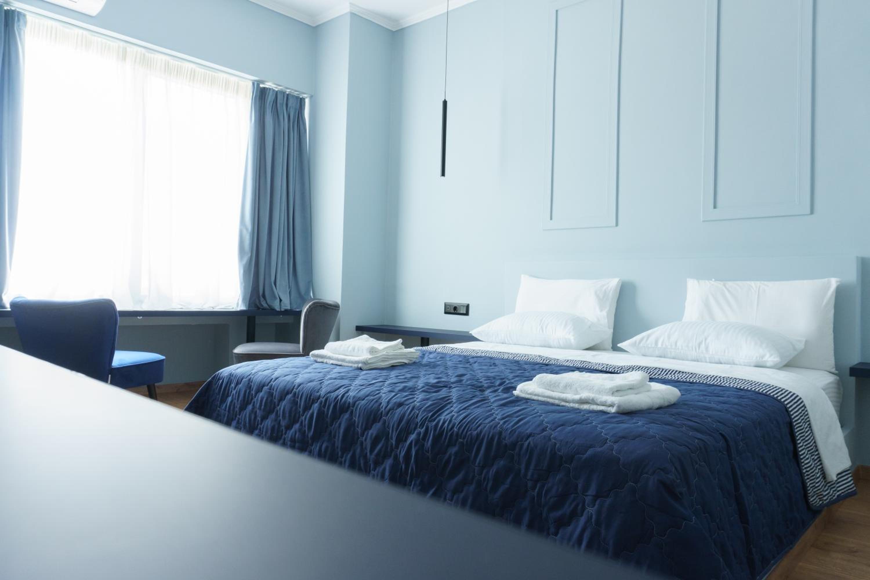 Sani Deluxe Suites Home- Monastiraki Square - Brand New Home