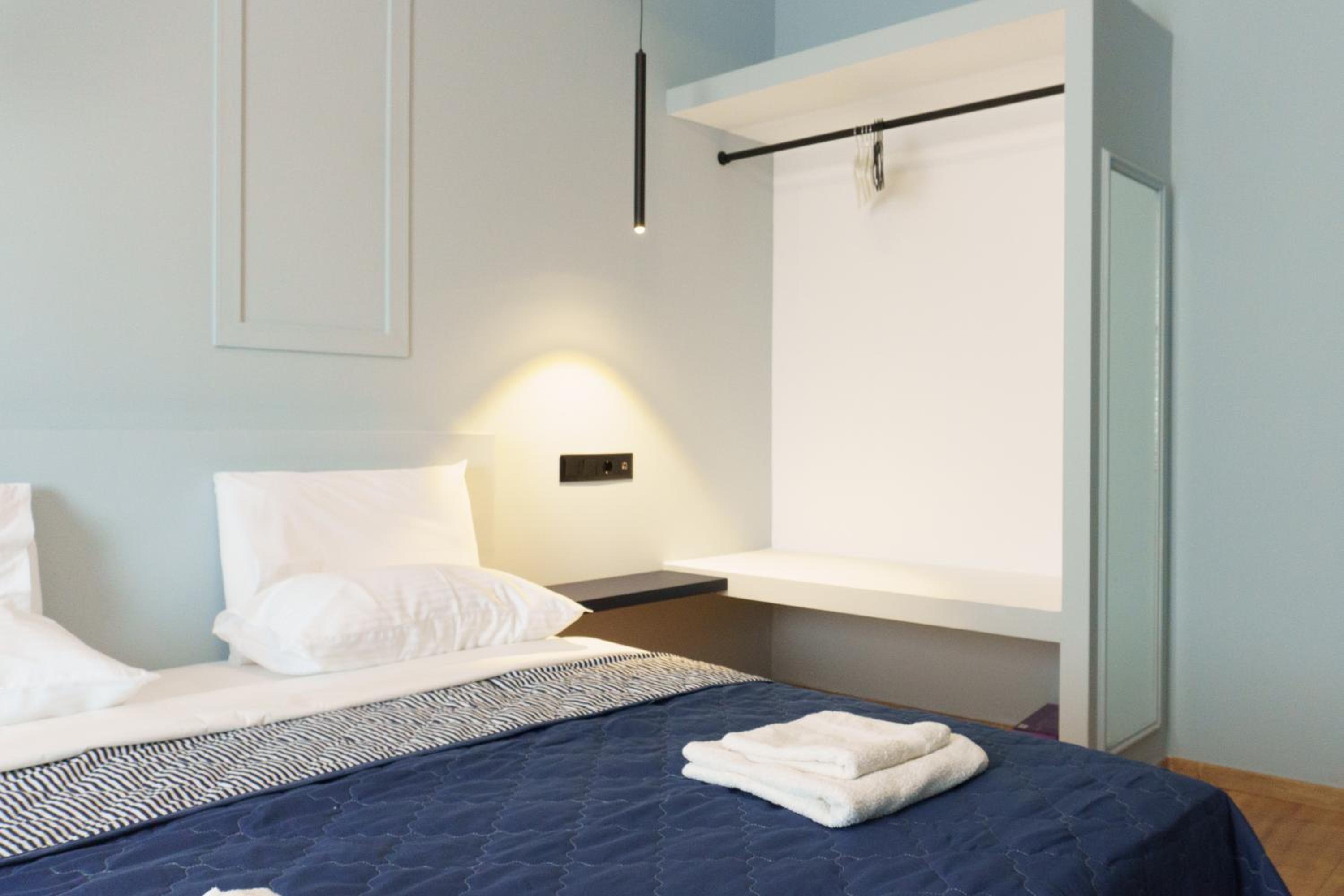Sani Deluxe Suites Home- Monastiraki Square - Brand New Home