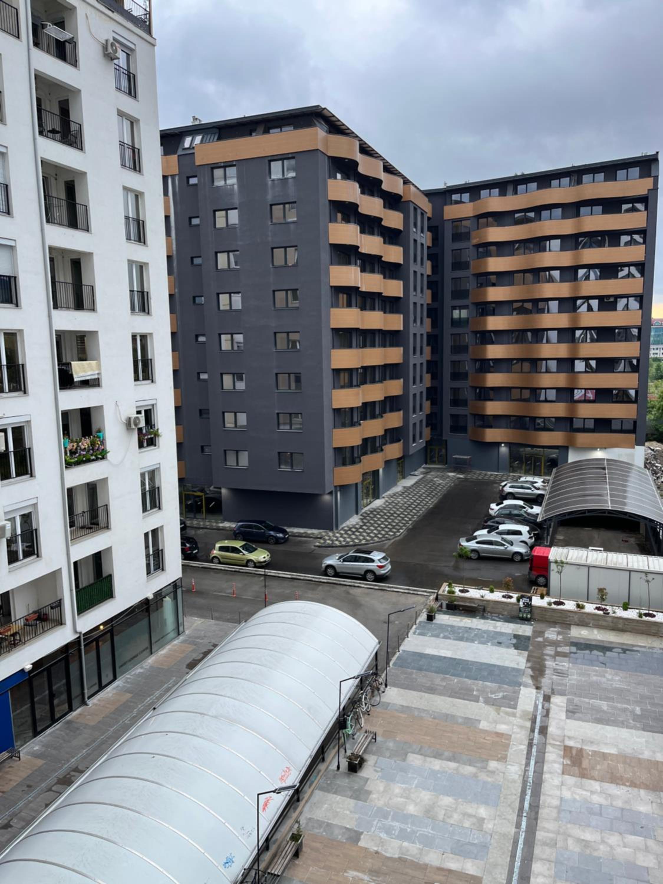 Iris Apartment