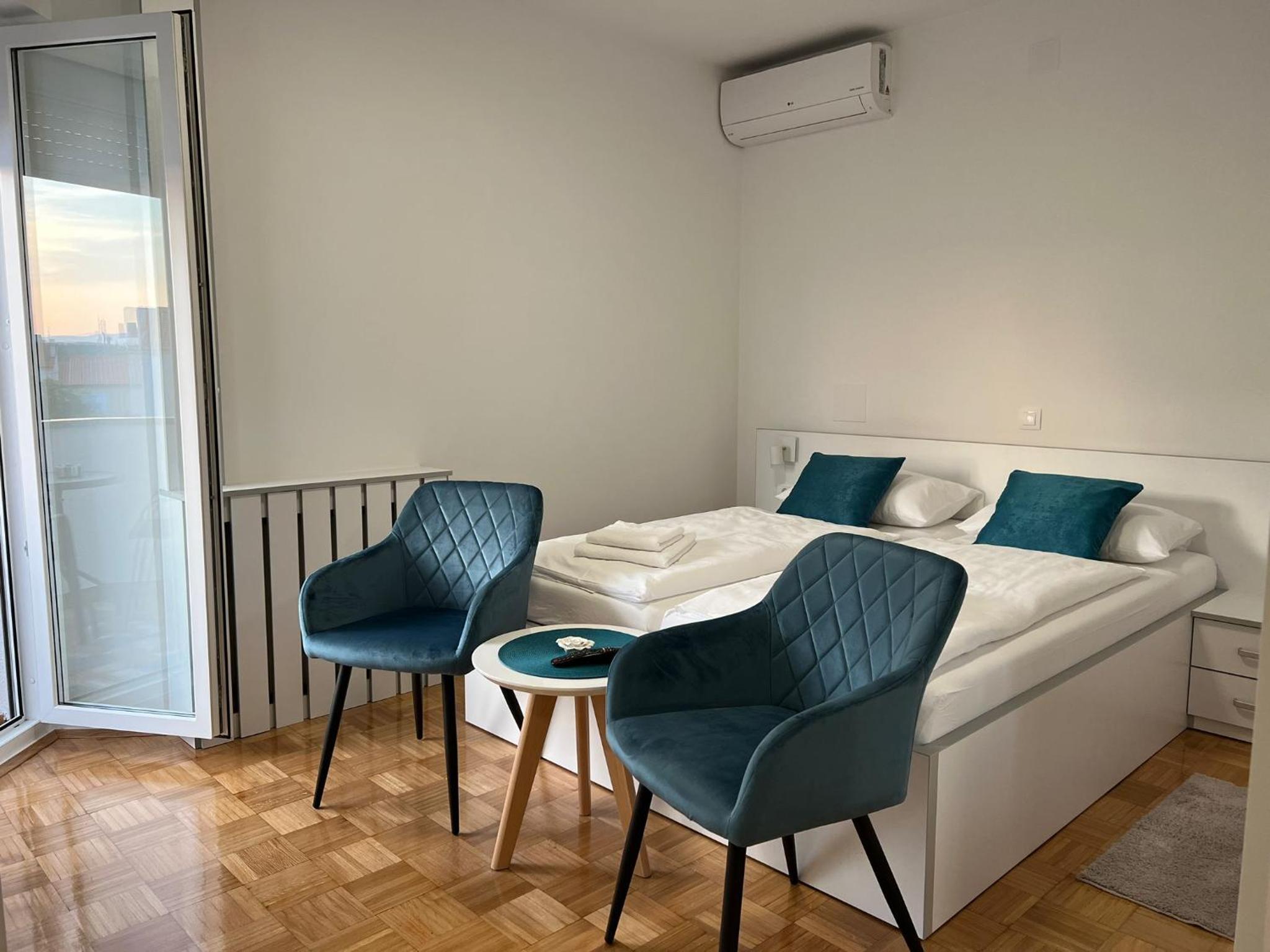 Villa Rosa Rooms view 2
