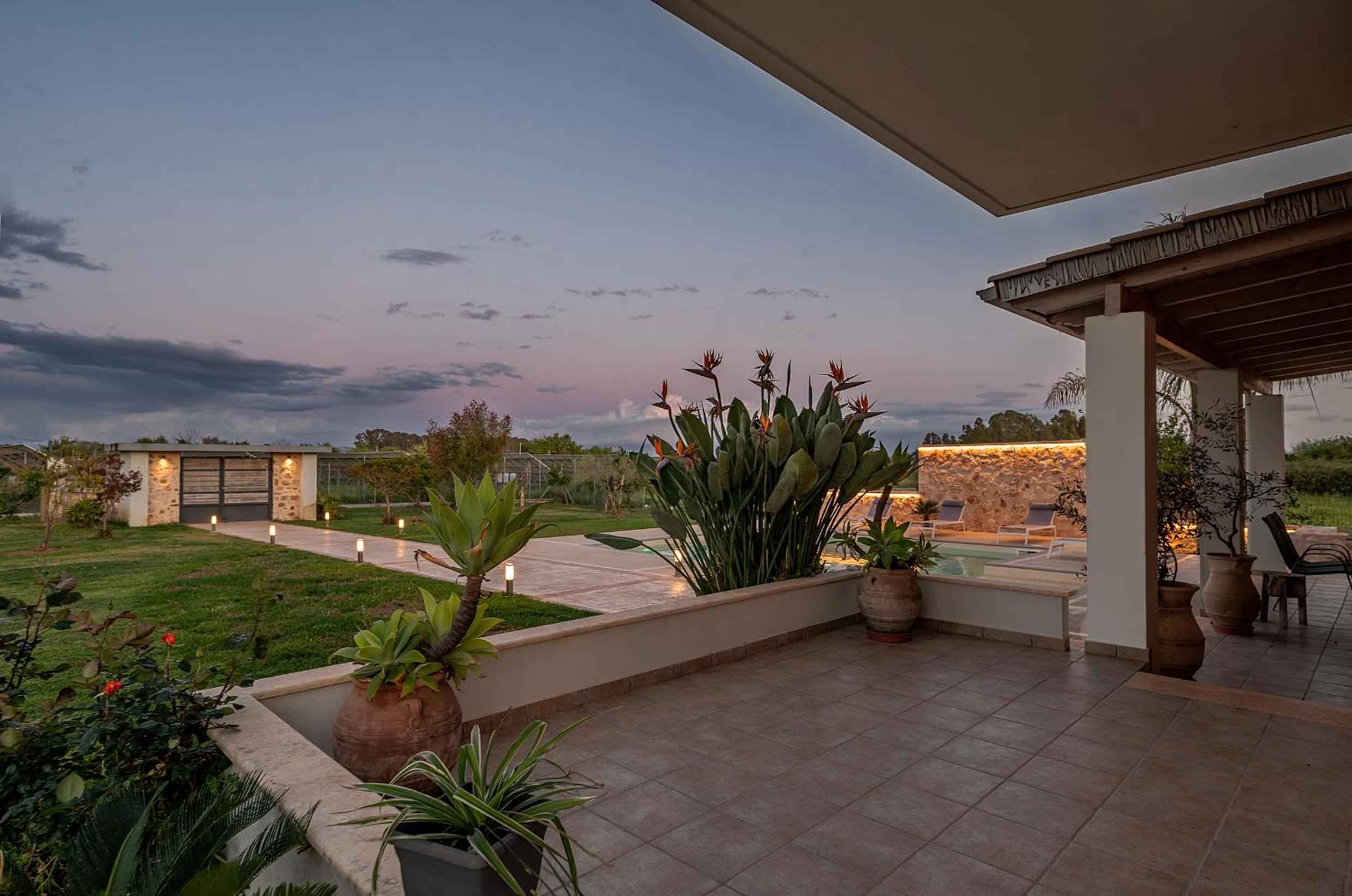 Villa Manolia