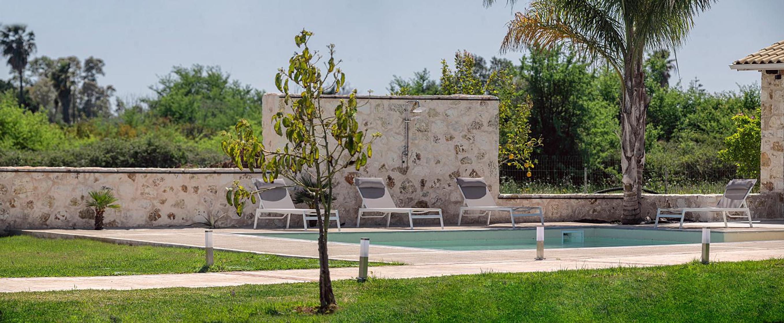 Villa Manolia