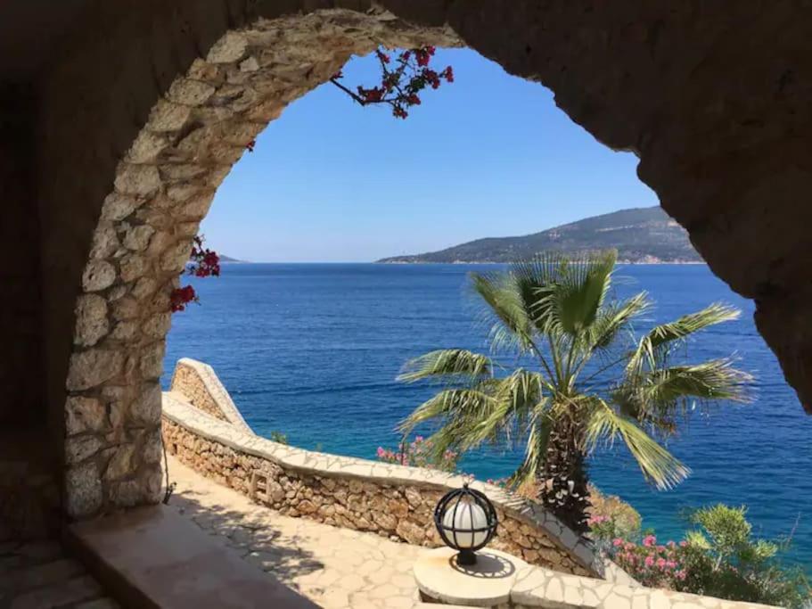 Cactus Garden Kalkan - Private Mediterranean Home at Club Patara