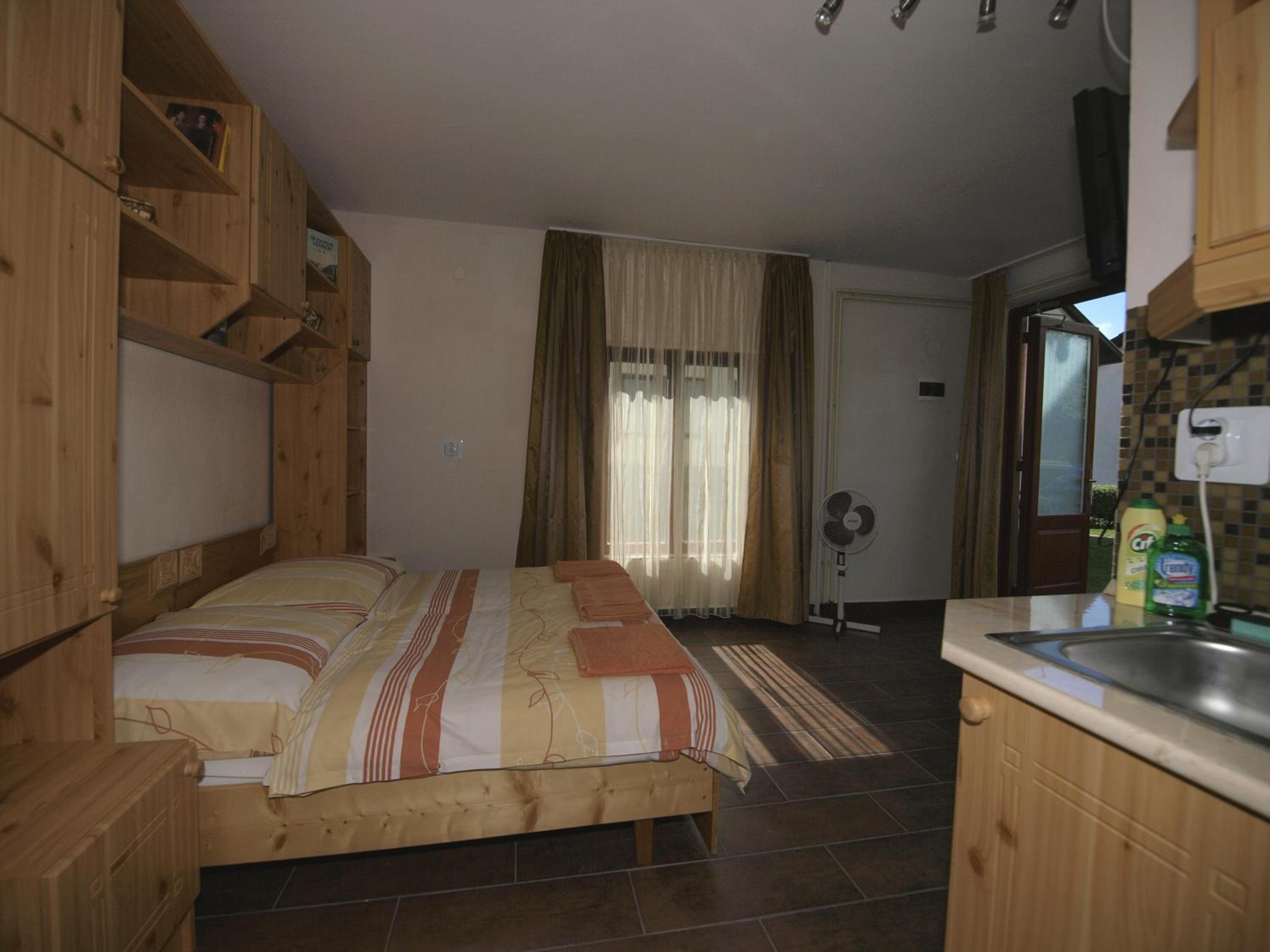 Sárréti Apartmanház