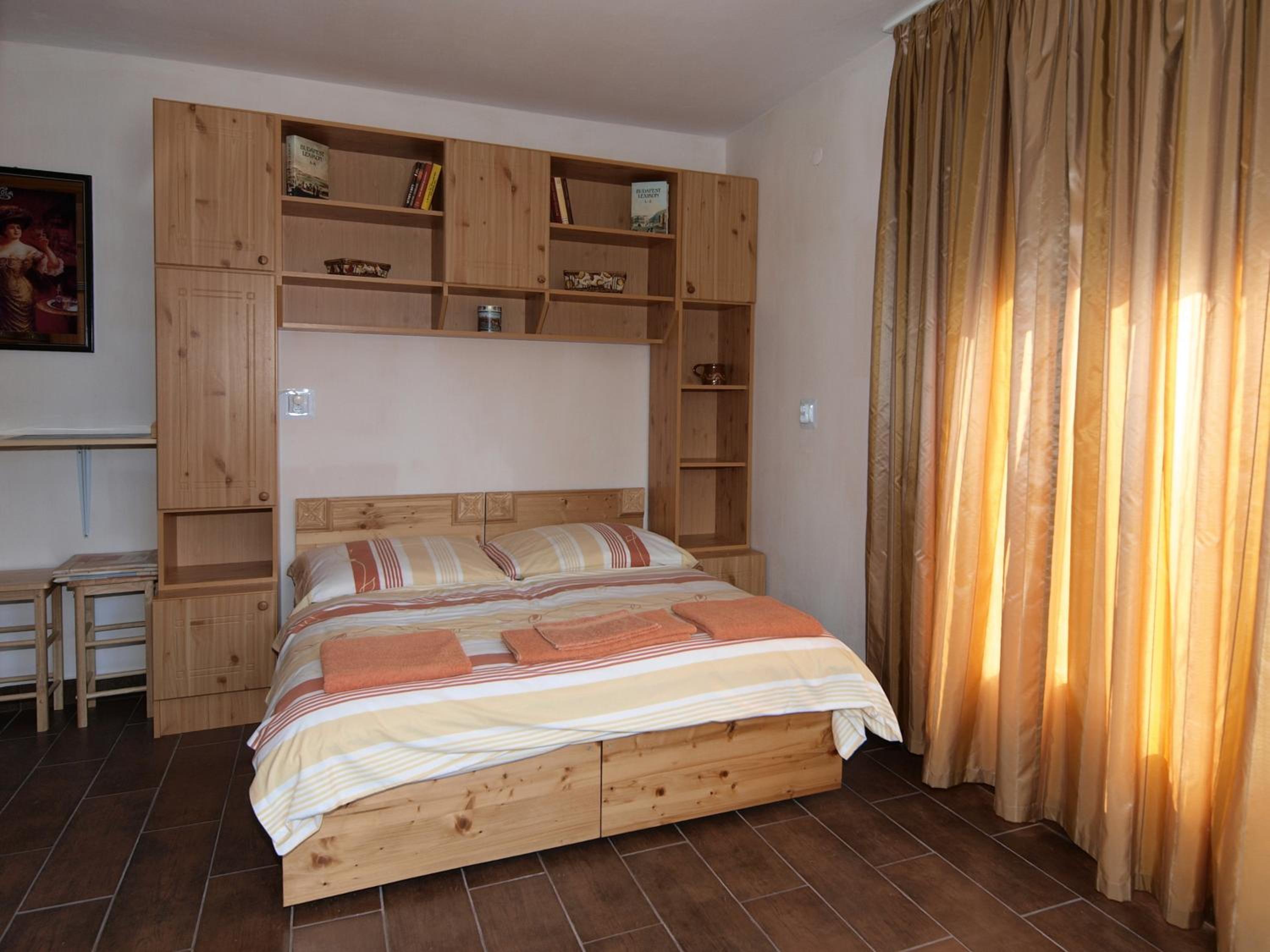 Sárréti Apartmanház