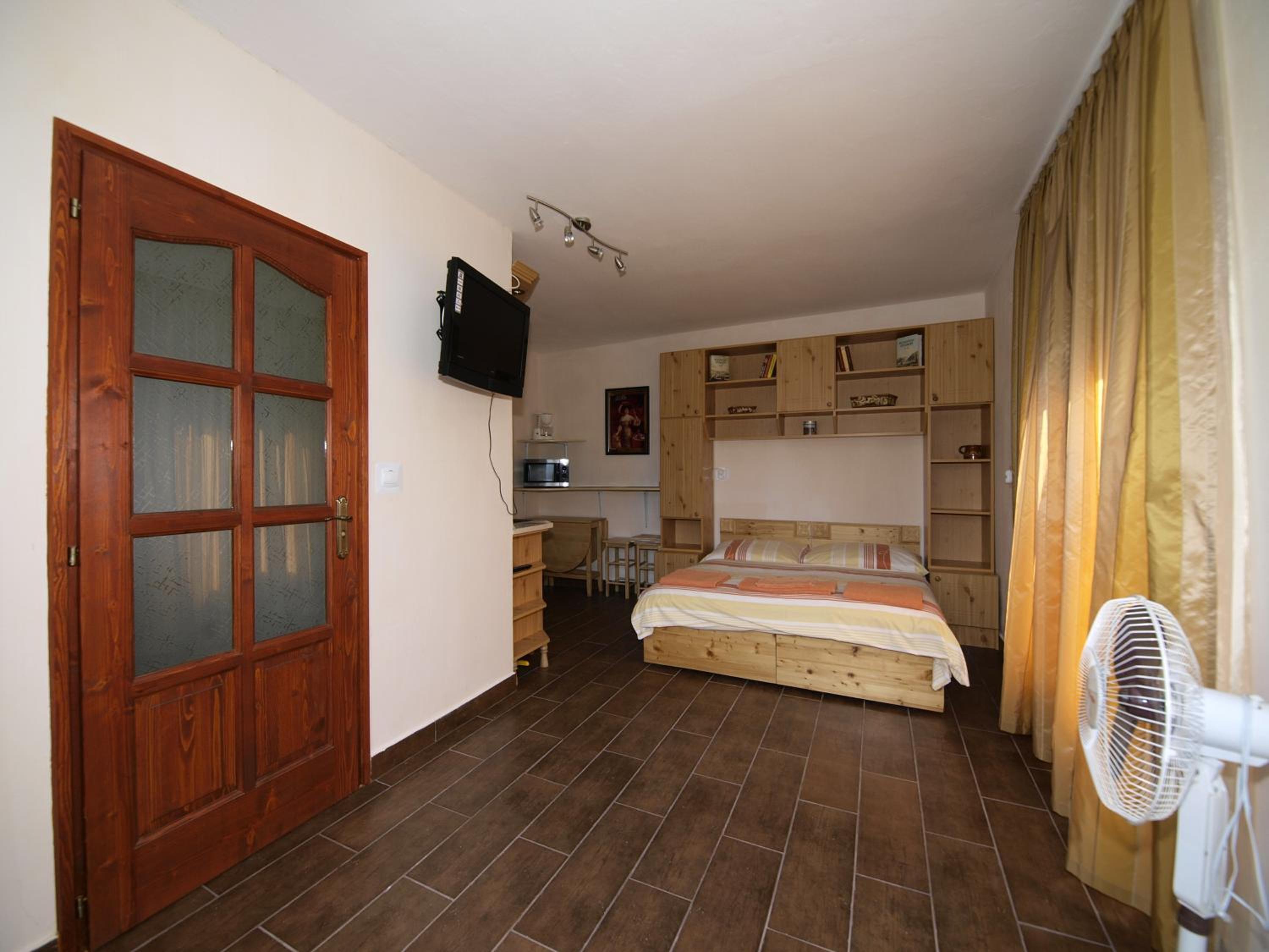 Sárréti Apartmanház