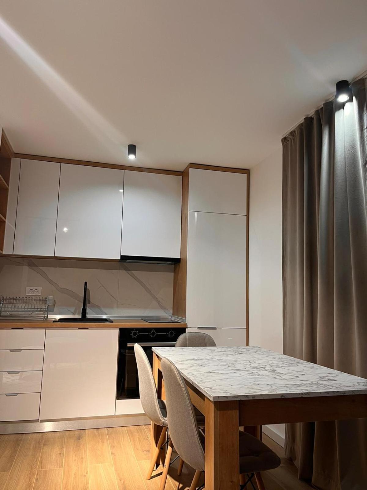 Apartman Kosuta Lux Garden